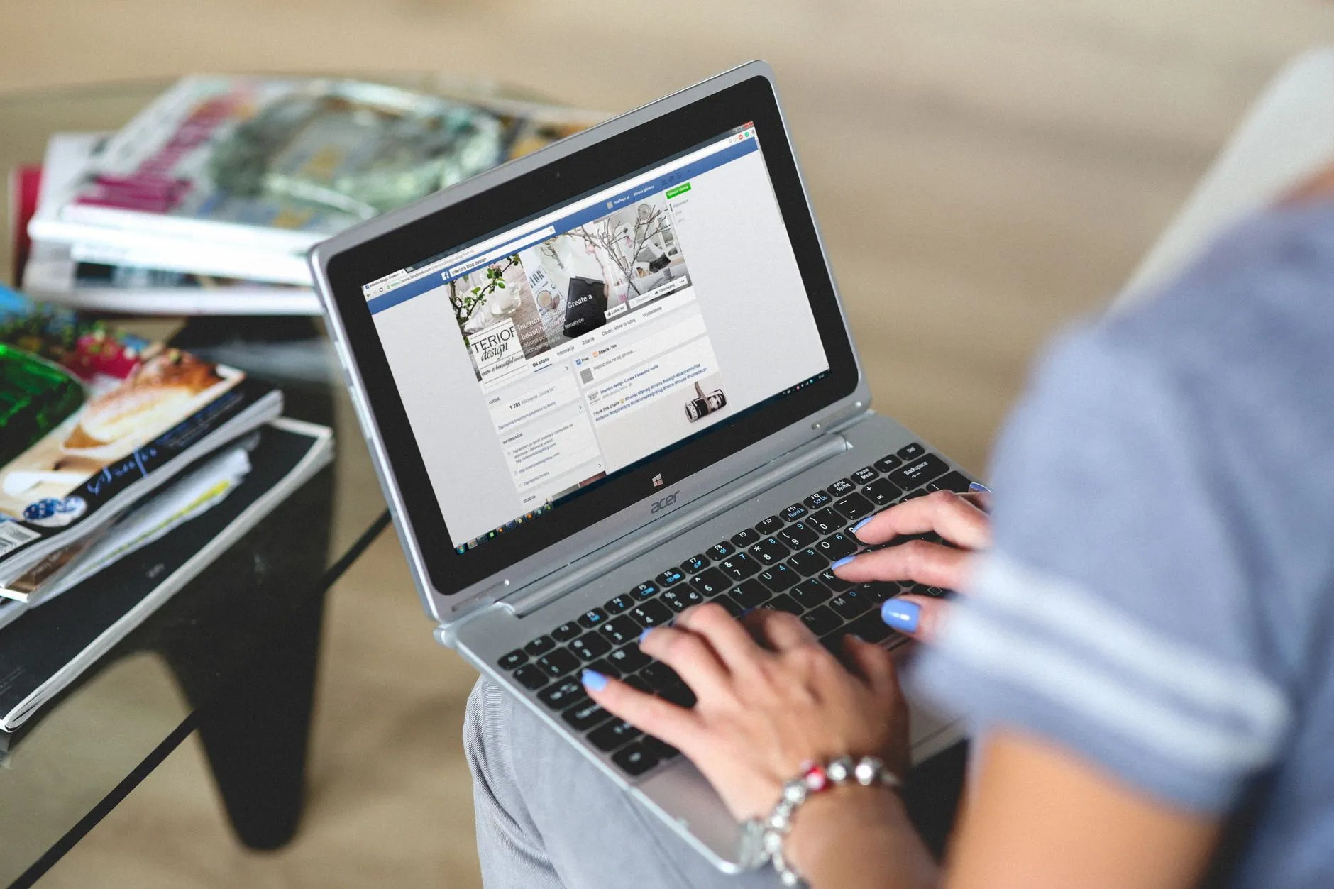 Авто-ответы на комментарии в Facebook: из поста в Messenger